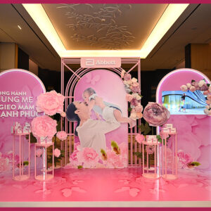 ABBOTT - BACKDROP TRANG TRÍ NGẬP TRÀN SẮC HỒNG