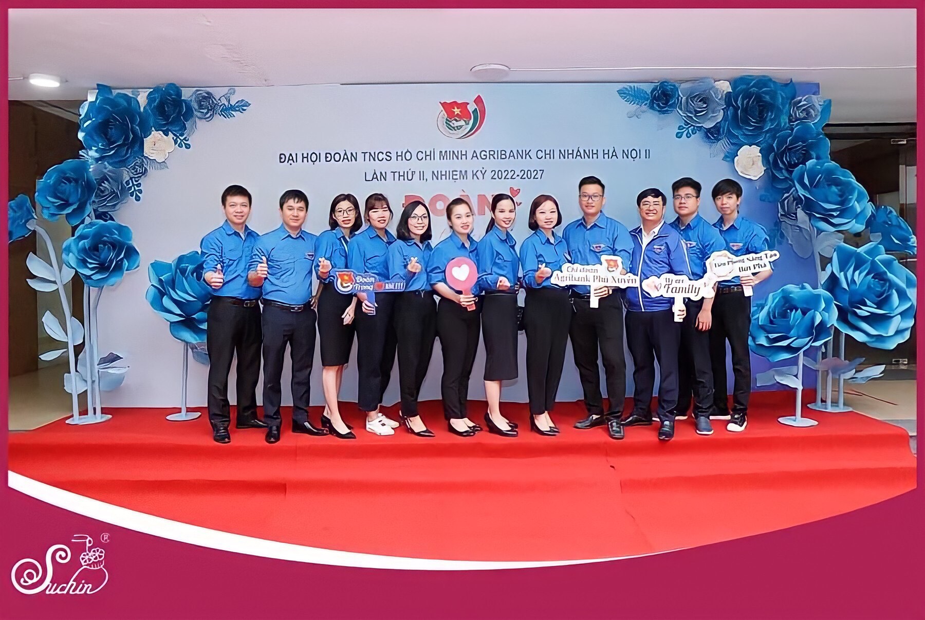 Gợi ý 20+ mẫu hoa tặng ngày doanh nhân Việt Nam 13/10 sang trọng