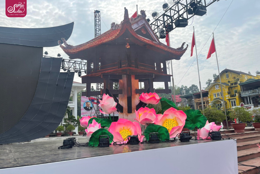 Hoa sen khổng lồ mút xốp
