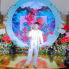 Hoa khổng lồ tỏa sáng cùng "Hoàng tử V-pop" ở VinCom - Ảnh 5