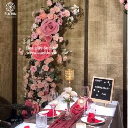 hoa khổng lồ trang trí nhà hàng