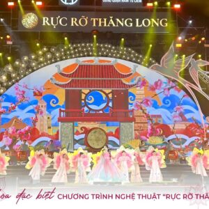 HOA SẮT TẠI CHƯƠNG TRÌNH NGHỆ THUẬT “RỰC RỠ THĂNG LONG”