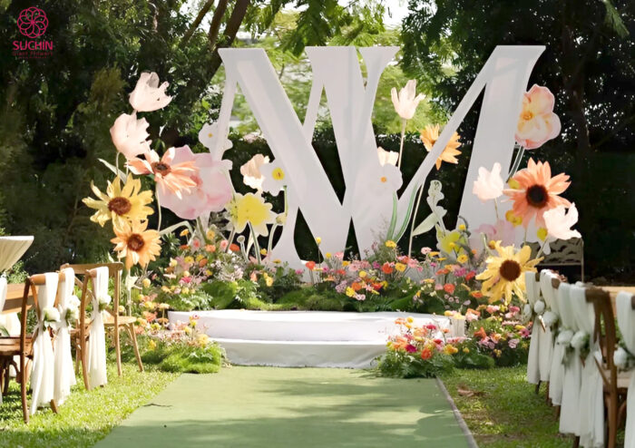 thuê hoa trang trí tiệc cưới