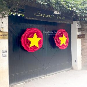 hoa hồng yêu nước khổng lồ